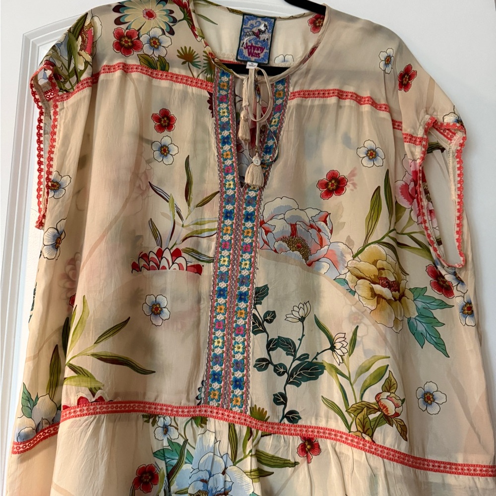 Beautiful Johnny Was Women’s Sakura Paise Blouse In Cream / White Top, NWT
